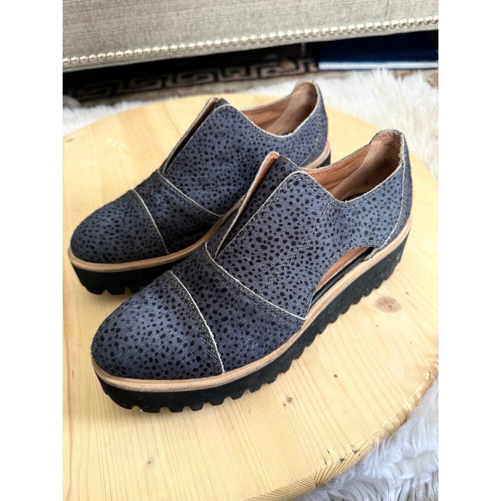 All Black Cowman Cutout Loafers